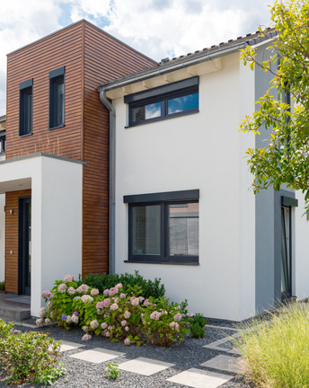 Einfamilienhaus mit Vorgarten